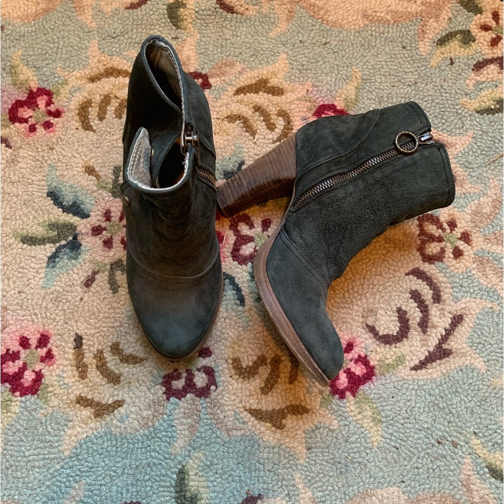 Fiorentini + Baker Blue Suede Boots Size 8 (37)